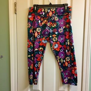 NWOT - LuLaRoe Jade Capris